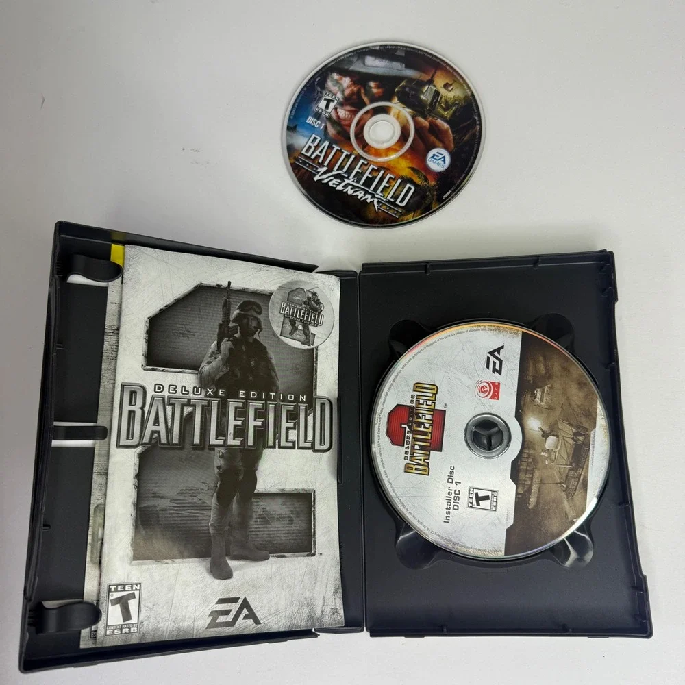Battlefield 2 Deluxe‎ Edition PC CD ROM Game with Vietnam Expansion Pack